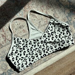 Ryder wear cheetah sports bra